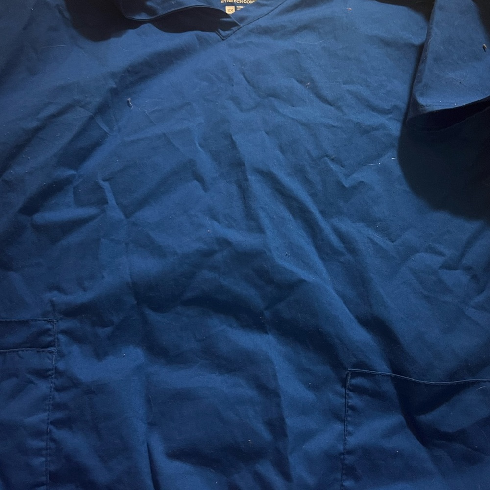 Scrub top